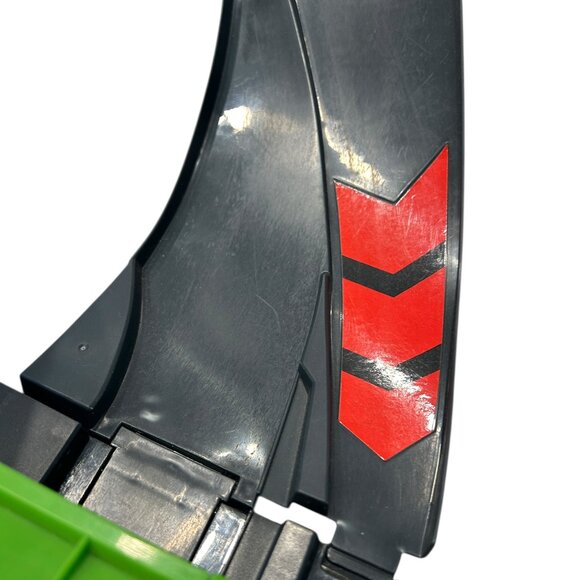 Disney Pixar Cars Motorized Super Speedway Micro Drifters Playset 2012 w/33 Cars - Picture 6 of 16